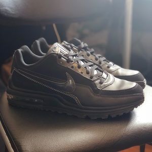 Air Max 90’s Black Premium